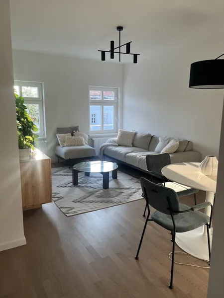 Modern 3-Room Apartment with Home Office in Berlin-Mitte — photo 1